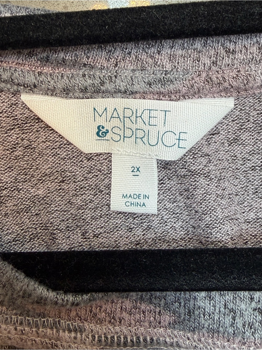 Market & Spruce Heathered Pink and Gray Knit Top - Picture 6 of 11